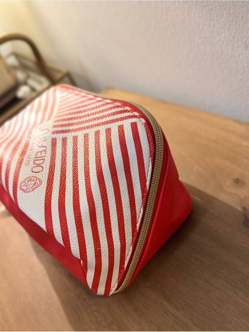 Shiseido Red and White Stripe Cosmetic Pouch - Picture 5 of 7